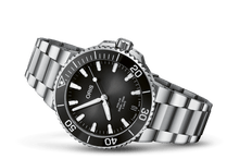 Aquis Date Calibre 400, Grey, Stainless steel Strap