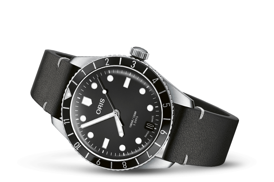 Divers Sixty-Five 12H Calibre 400, Black, Leather Strap