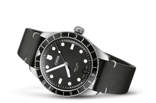 Divers Sixty-Five 12H Calibre 400, Black, Leather Strap