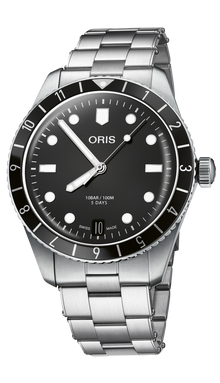 Divers Sixty-Five 12h Calibre 400, 40.00 mm, Black, Stainless steel Strap, Stainless steel screw-in security crown, Multi-piece stainless steel case, hours scale top ring