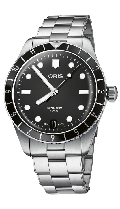 Divers Sixty-Five 12h Calibre 400, 40.00 mm, Black, Stainless steel Strap, Stainless steel screw-in security crown, Multi-piece stainless steel case, hours scale top ring