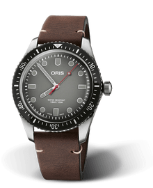 CronotempVs Limited Edition, 42.00 mm, Grey, Leather Strap, Stainless steel screw-in security crown, Multi-piece stainless steel case, minutes scale top ring