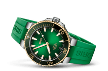 Aquis Date Calibre 400, Green, Rubber Strap