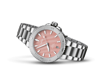 Aquis Date, Red, Stainless steel Strap