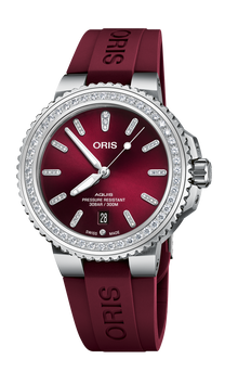 Aquis Date Diamonds, 41.50 mm, Red, Rubber Strap, Stainless steel screw-in security crown, Multi-piece stainless steel case, set with 48 Top Wesselton G, VVS Lab diamonds (1.2 ctw.)
