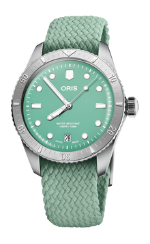 Divers Sixty-Five 'Cotton Candy', 38.00 mm, Green, Textile Strap, Stainless steel screw-in security crown, Multi-piece stainless steel case, minutes scale top ring