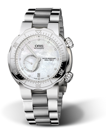 Divers Titan Small Second, Date, Diamonds, 44.00 mm, White, Titanium Strap, Stainless steel screw-in security crown and Helium valve, Multi-piece titanium case, minutes scale top ring